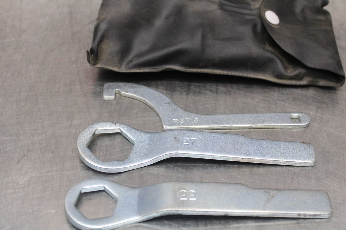 06-07 KAWASAKI NINJA 650R EX650A STOCK TOOLS OEM TOOL BAG KIT SET BB774