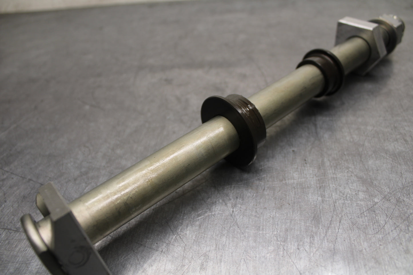 12-25 KAWASAKI NINJA ZX14R NEW!! REAR AXLE BACK WHEEL RIM PIVOT BOLT AXEL BB757