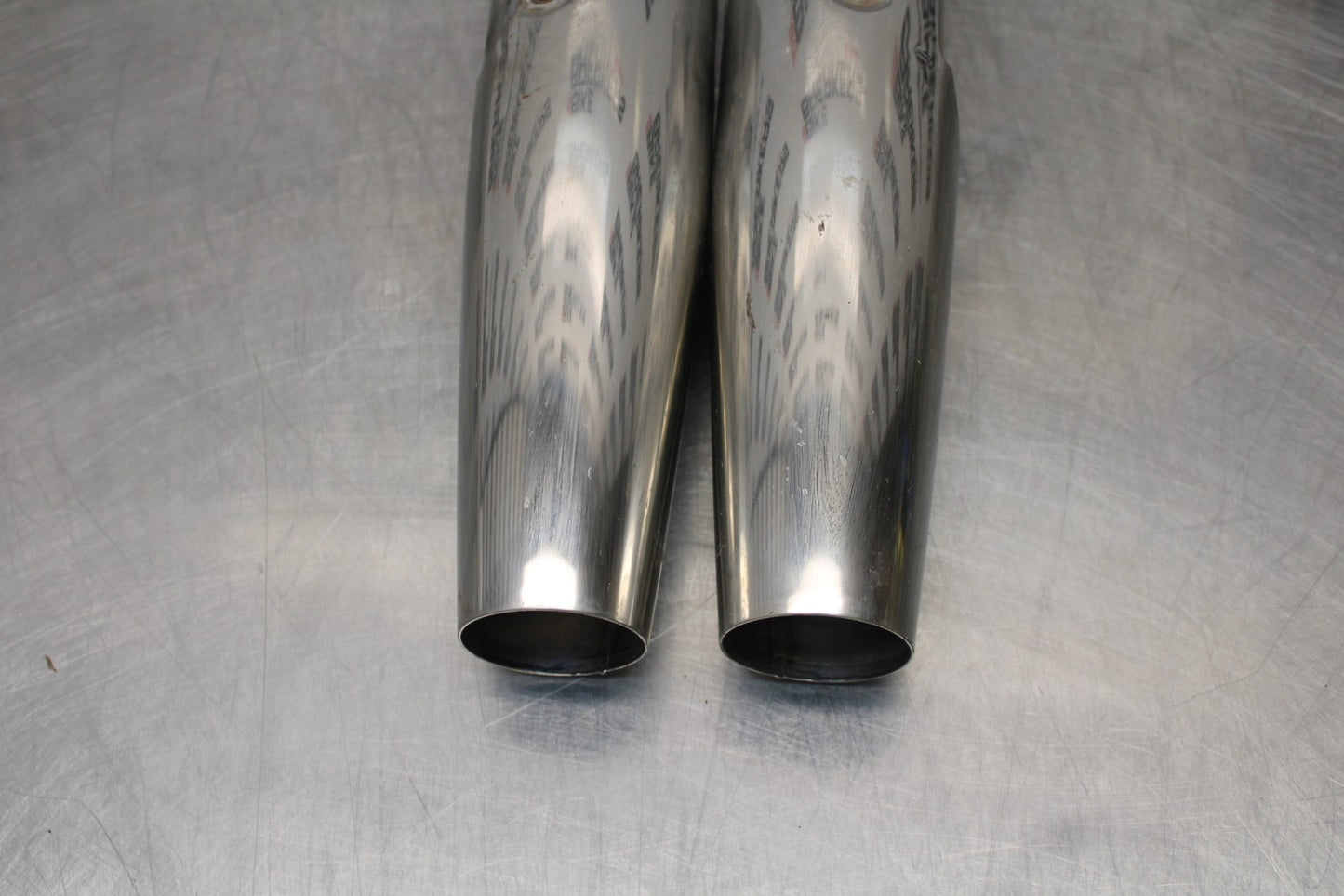 08 KAWASAKI VULCAN 900 FRONT FORK COVER GUARD SHIELD COWL SET KIT BB184