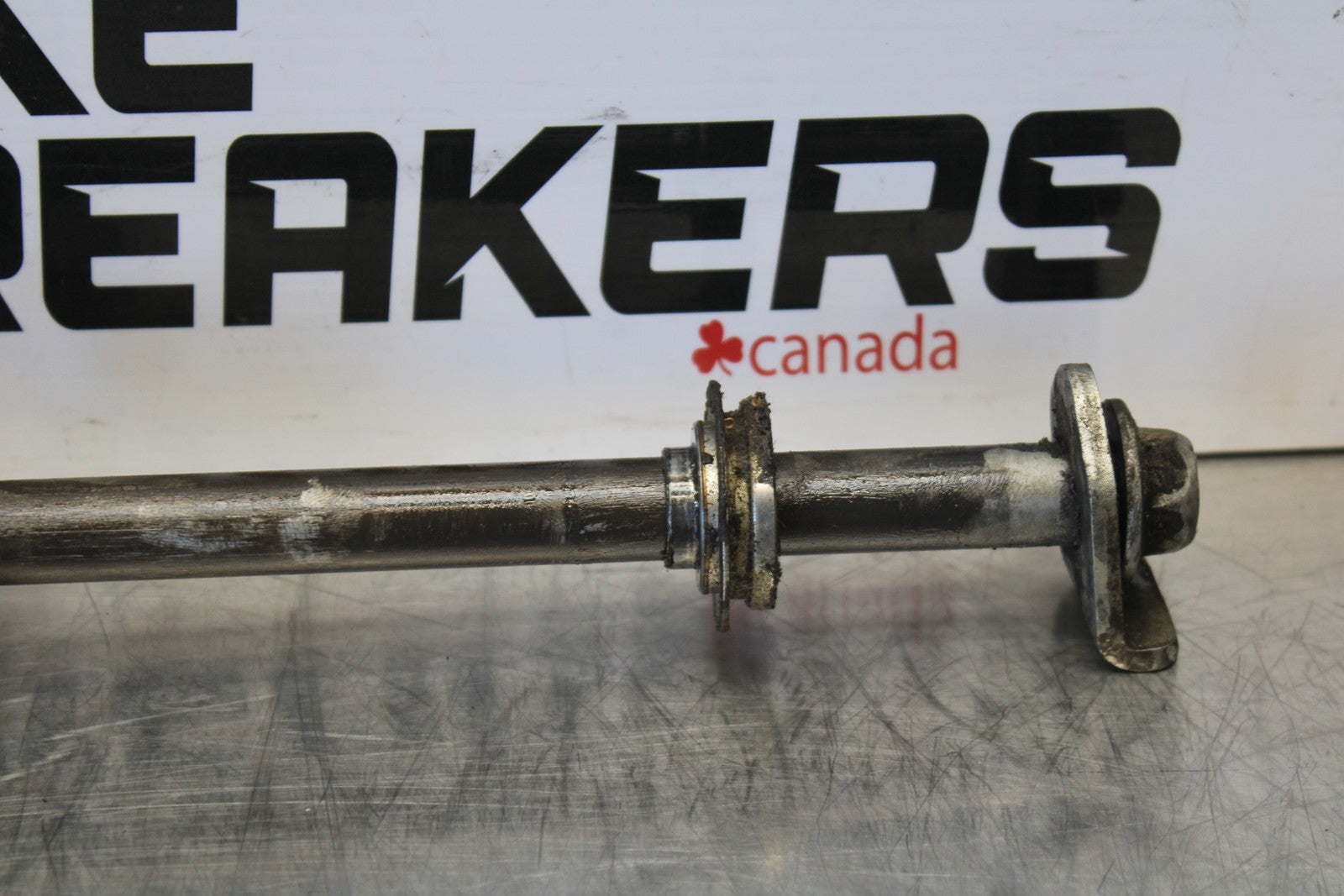 08-18 KAWASAKI KLR650 REAR AXLE BACK WHEEL RIM PIVOT BOLT AXEL BB183