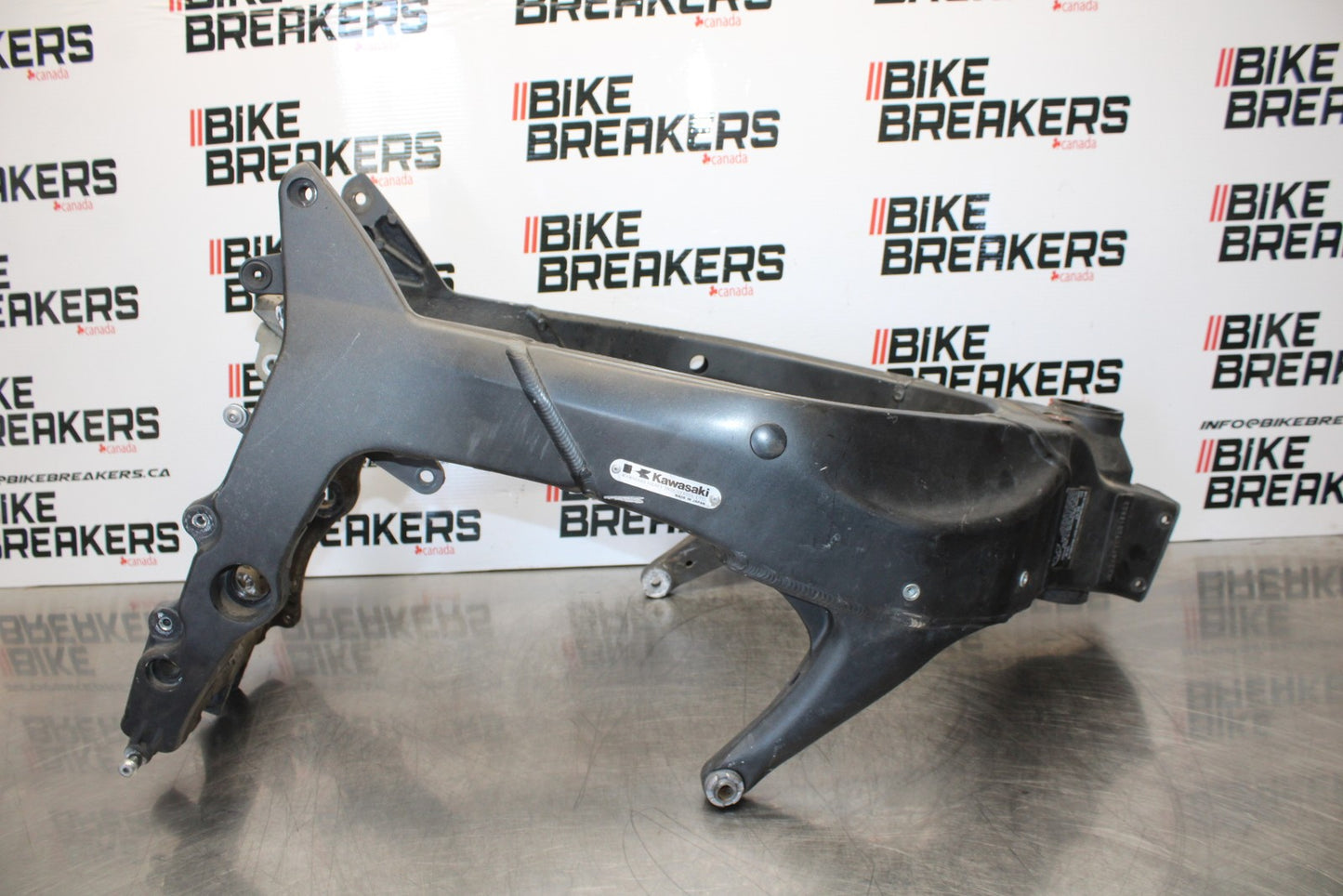 2007 Kawasaki Ninja ZX6R ZX600P FRAME CHASSIS BB175