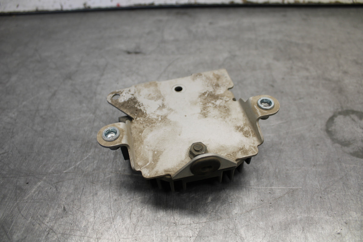 07-09 YAMAHA FZ6 RECTIFIER VOLTAGE REGULATOR BB713