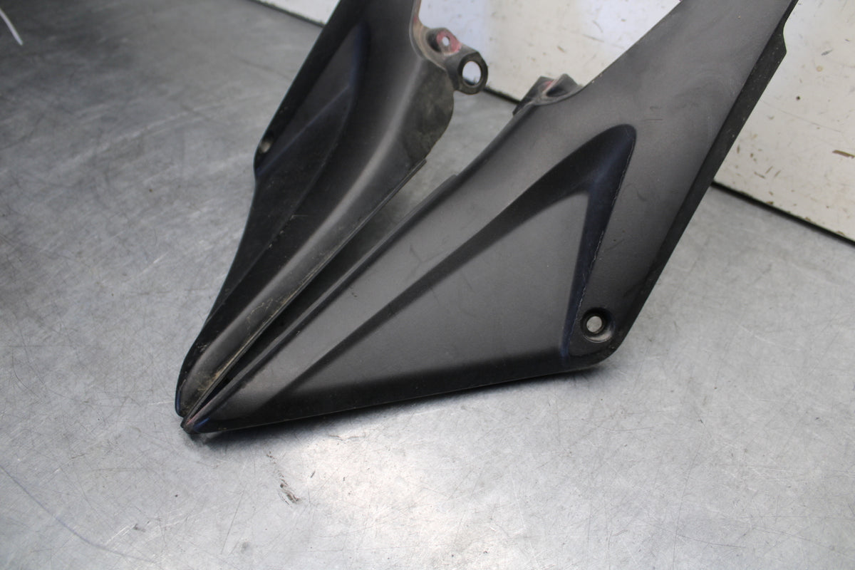 05-06 HONDA CBR600RR RIGHT LEFT FRONT SIDE SEAT PANELS TRIMS COWLS  BB655