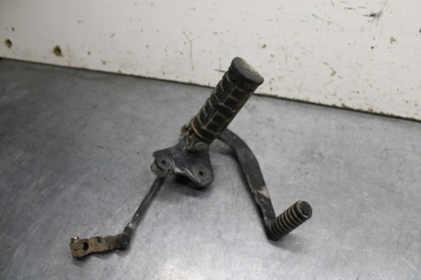 16-17 KAWASAKI VULCAN S 650 EN650 ABS LEFT FRONT FOOT REST PEG STEP BB731