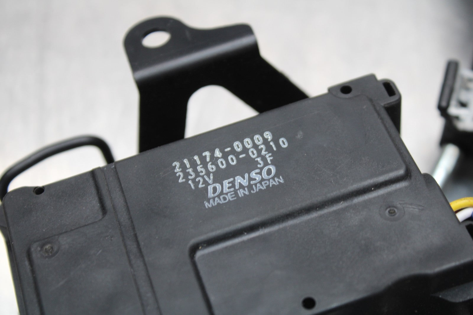 21-23 KAWASAKI NINJA ZX6R EXHAUST VALVE SERVO MOTOR BB179