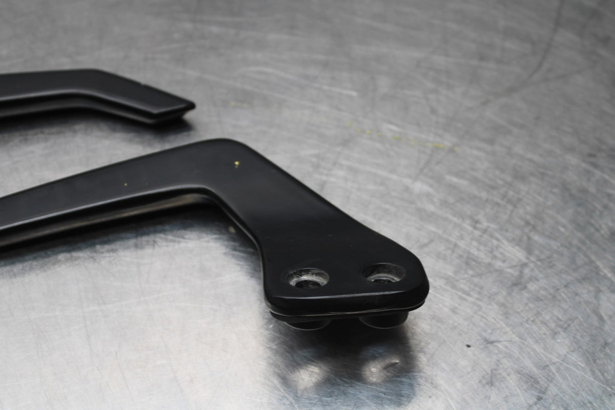 13-16 KTM 390 DUKE PASSENGER REAR SEAT GRAB BAR HANDLE SET BB815