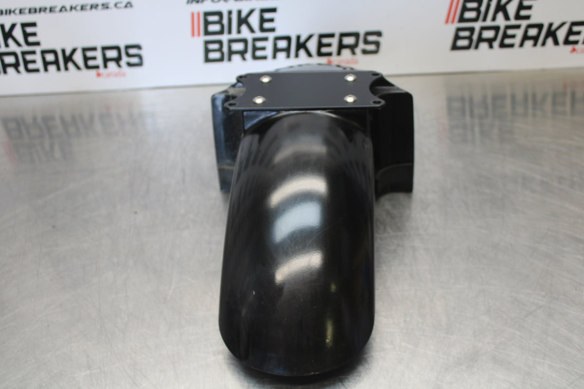 04-09 SUZUKI GS500F FRONT WHEEL FENDER COWL FAIRING BB165