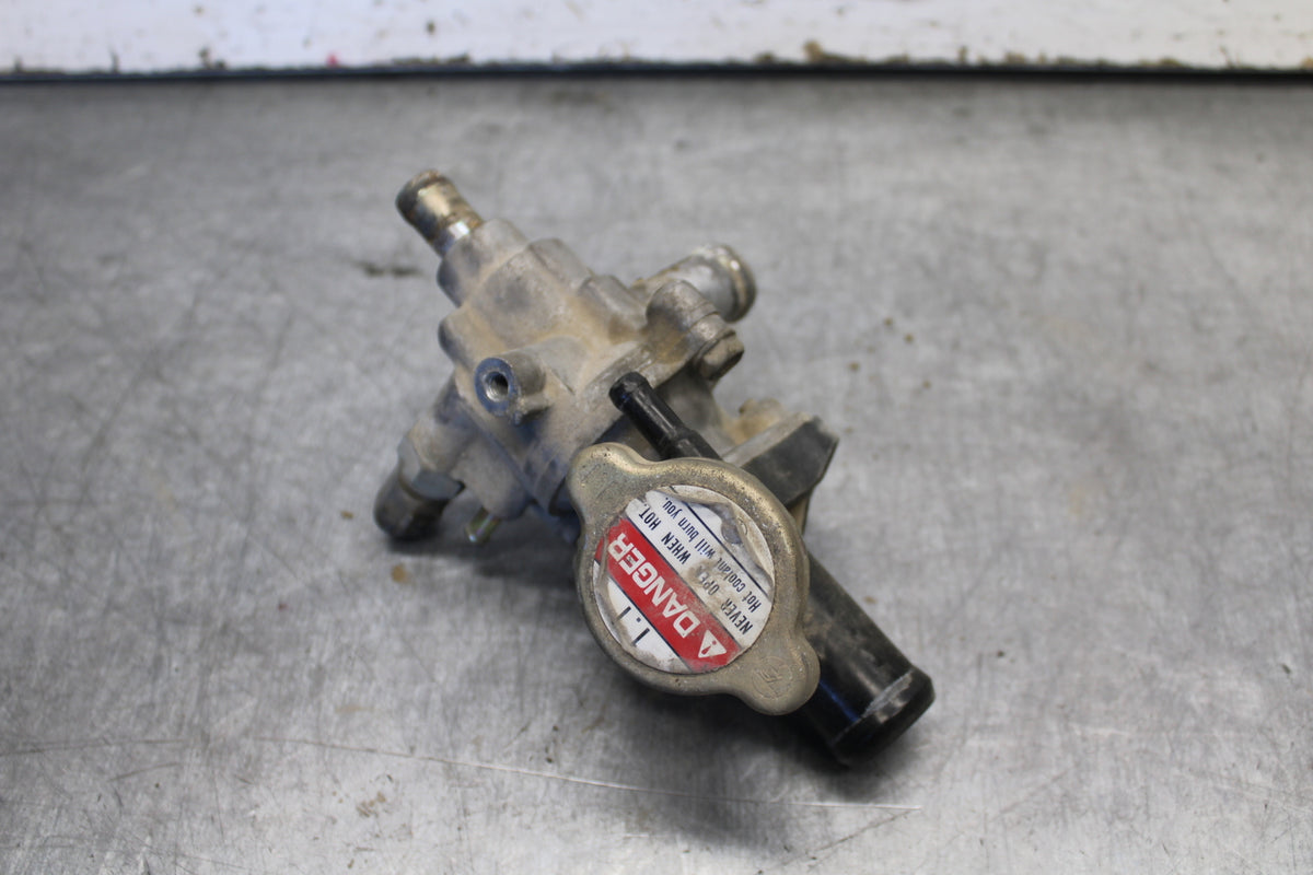 02-04 HONDA VTX1800S THERMOSTAT W HOUSING ASSEMBLY BB712