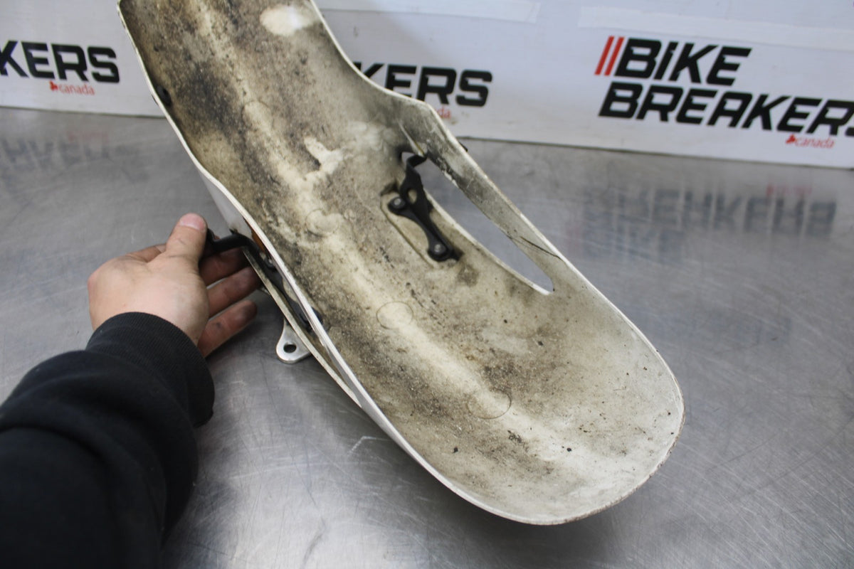 84 HONDA INTERCEPTOR 1000 VF1000F FRONT WHEEL FENDER COWL FAIRING BB878