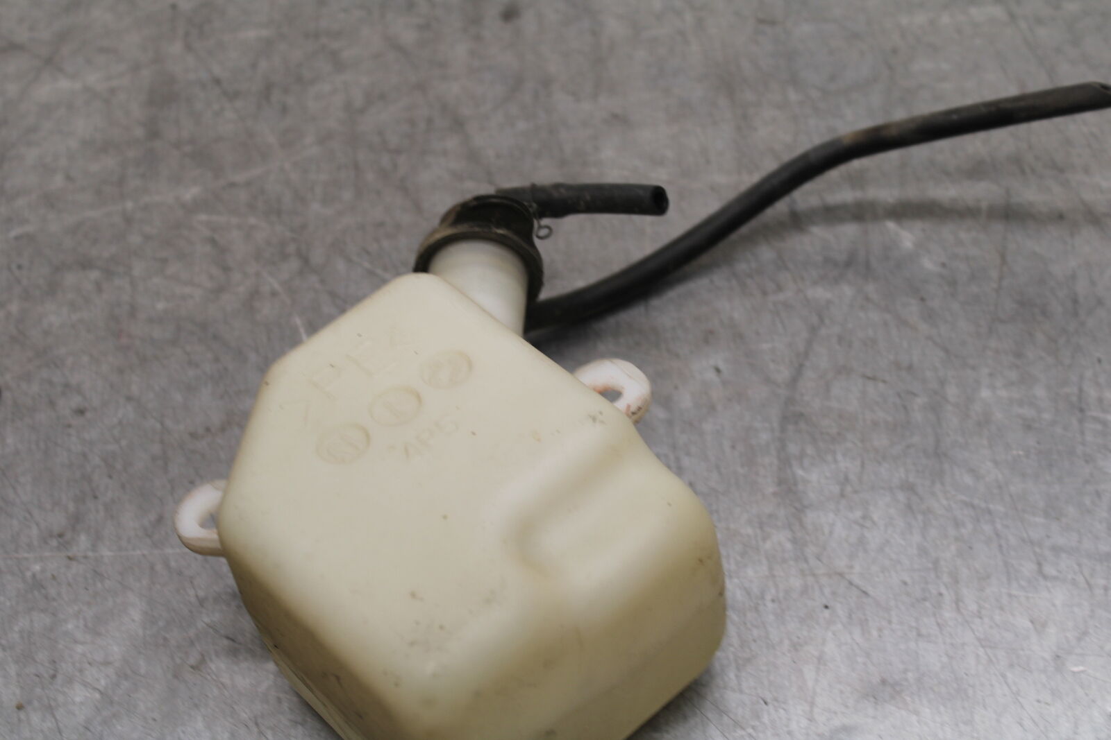 09-15 YAMAHA FZ6R COOLANT WATER TANK RESERVOIR BOTTLE 4P5-21871-00-00 BB719