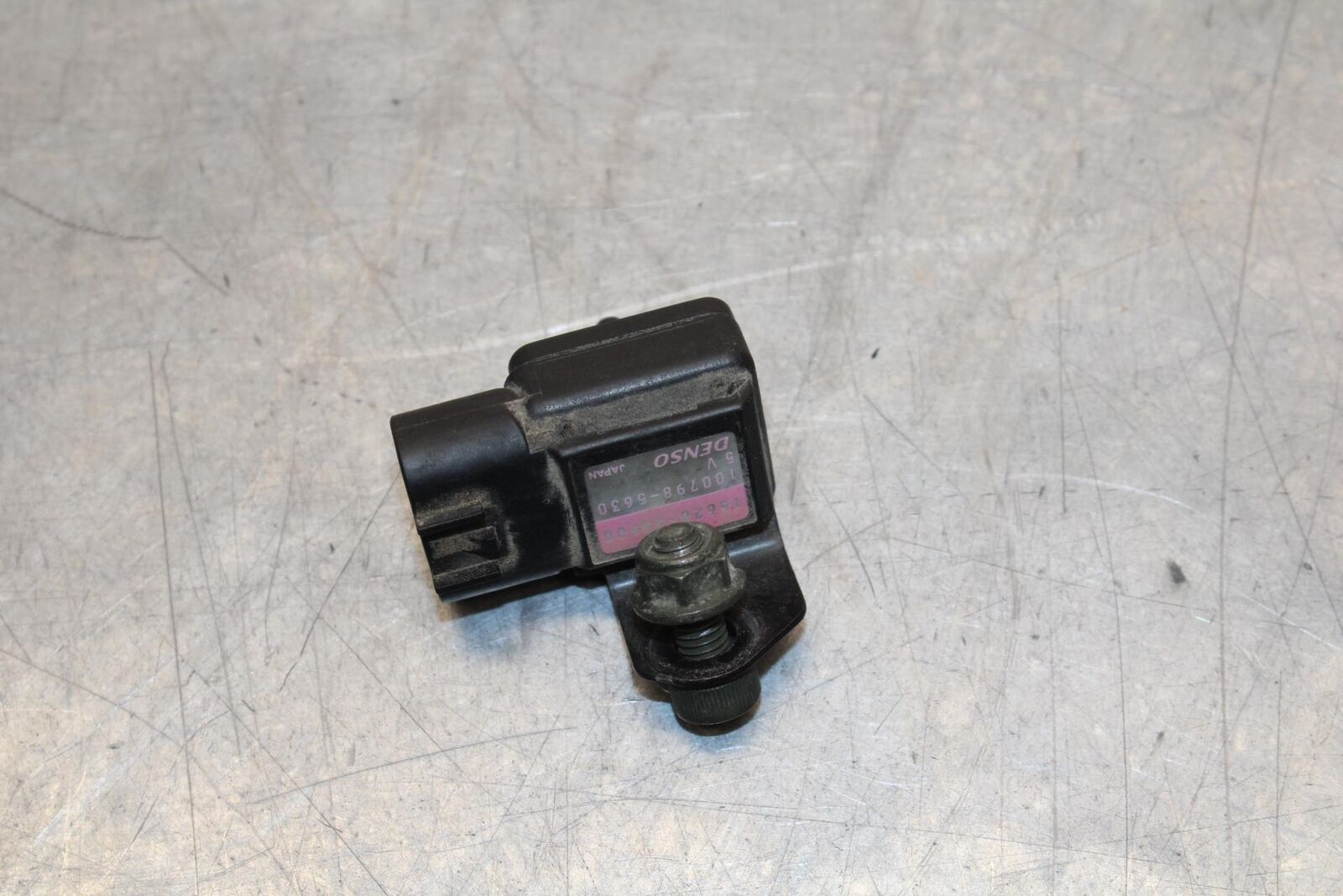 2001 Suzuki GSXR600 MAP MASS AIR FLOW PRESSURE SENSOR 15620-35F00 BB59