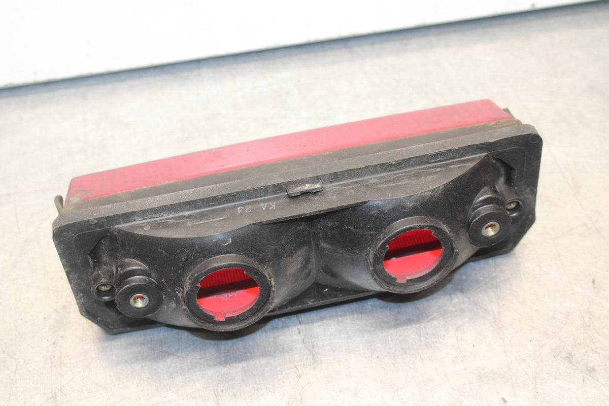 84-86 KAWASAKI GPZ900 REAR TAIL TAILLIGHT BACK BRAKE LIGHT BB84