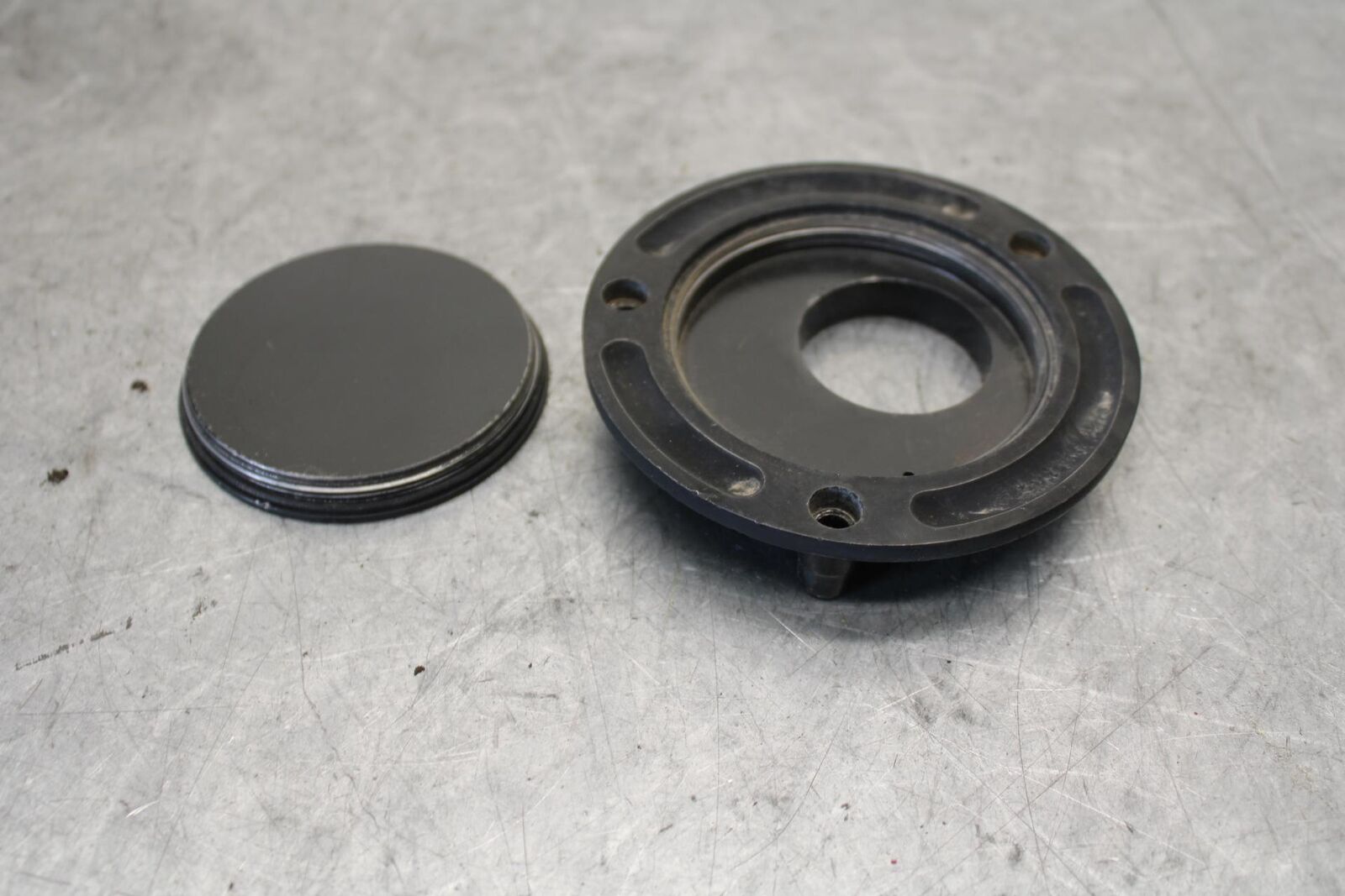 1998 Yamaha YZF R1 AFTERMARKET FUEL TANK GAS CAP BB53