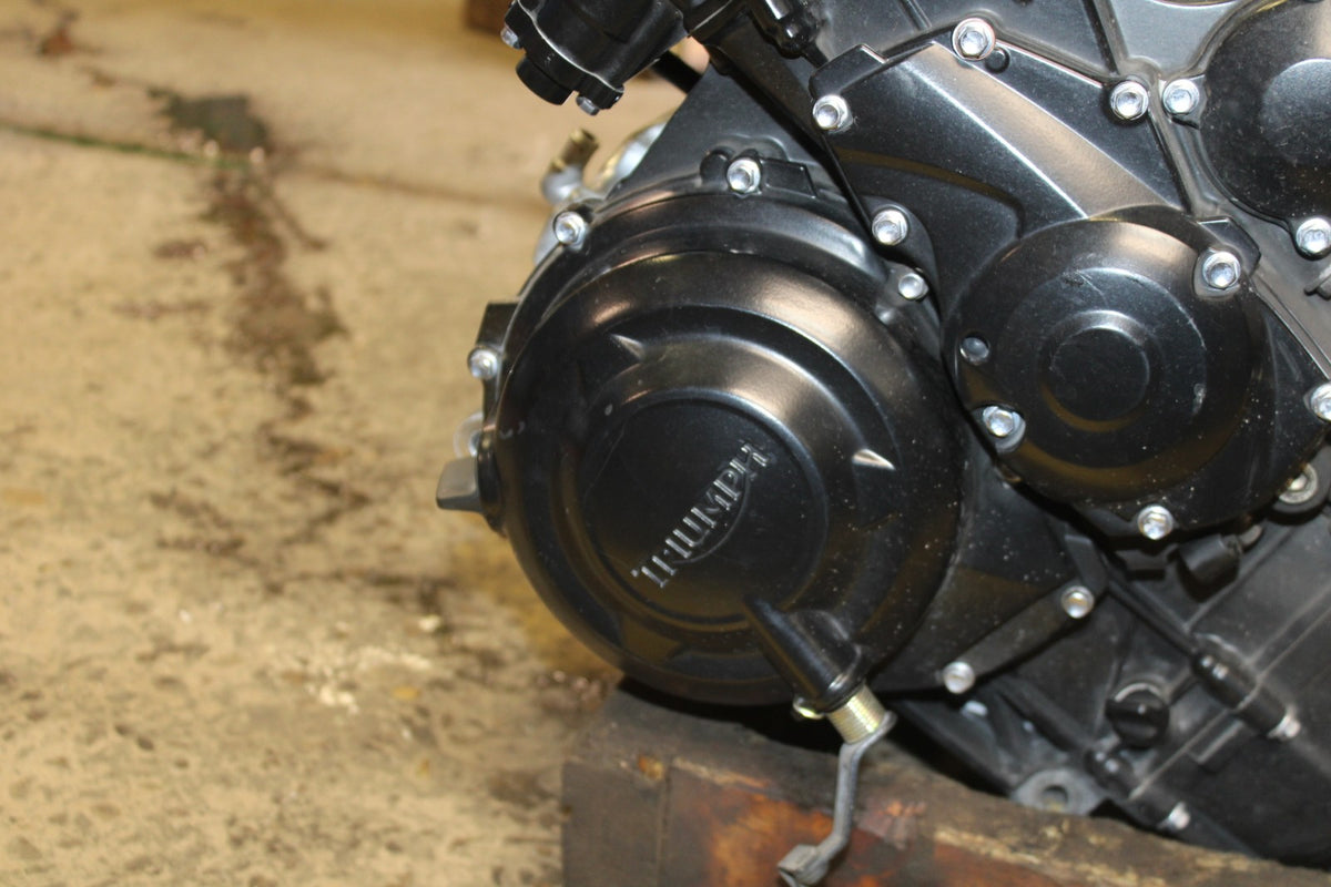 12 TRIUMPH STREET TRIPLE R ENGINE MOTOR BB914