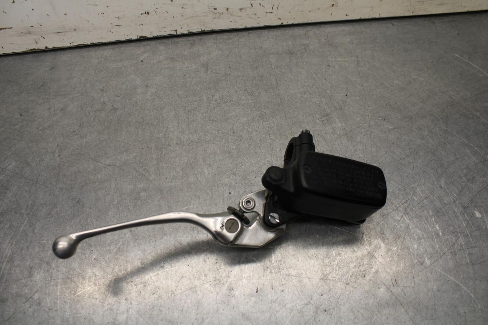 2008 Honda CBF1000 FRONT BRAKE MASTER CYLINDER w/ LEVER BB641