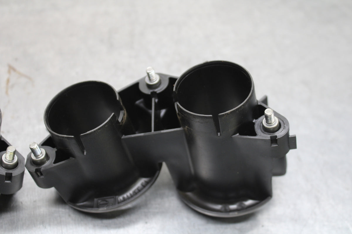 03-04 HONDA CBR600RR AIRBOX INTAKE VELOCITY STACKS BB114