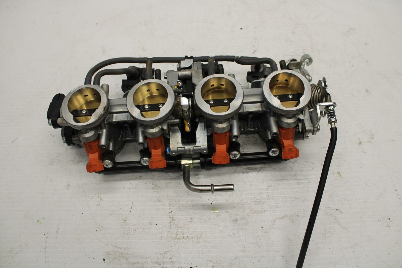 13-18 KAWASAKI NINJA ZX6R MAIN FUEL INJECTORS / THROTTLE BODIES 16163-0773 BB240