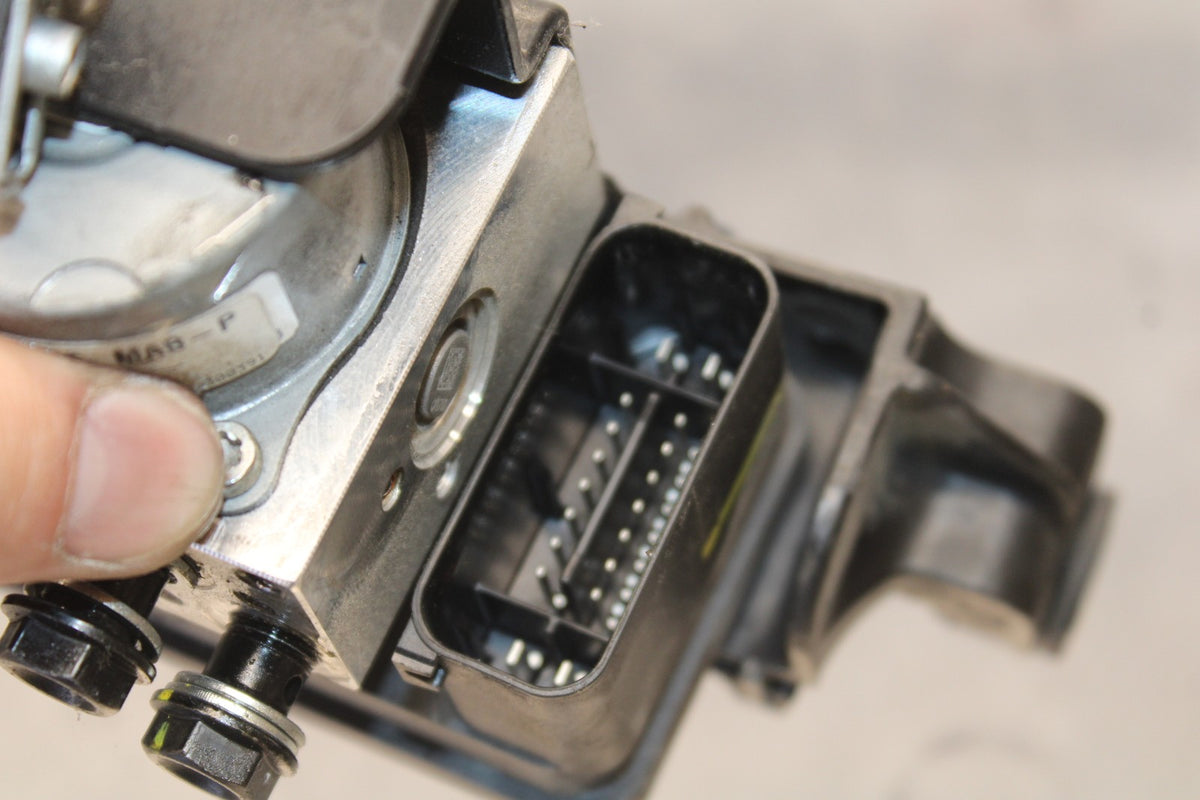 20-23 APRILIA RS660 ABS PUMP UNIT MODULE BB889
