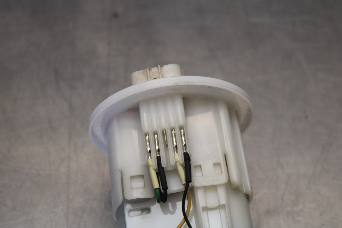 15-17 YAMAHA YZF R1 FUEL PUMP GAS PETROL SENDER UNIT BB190