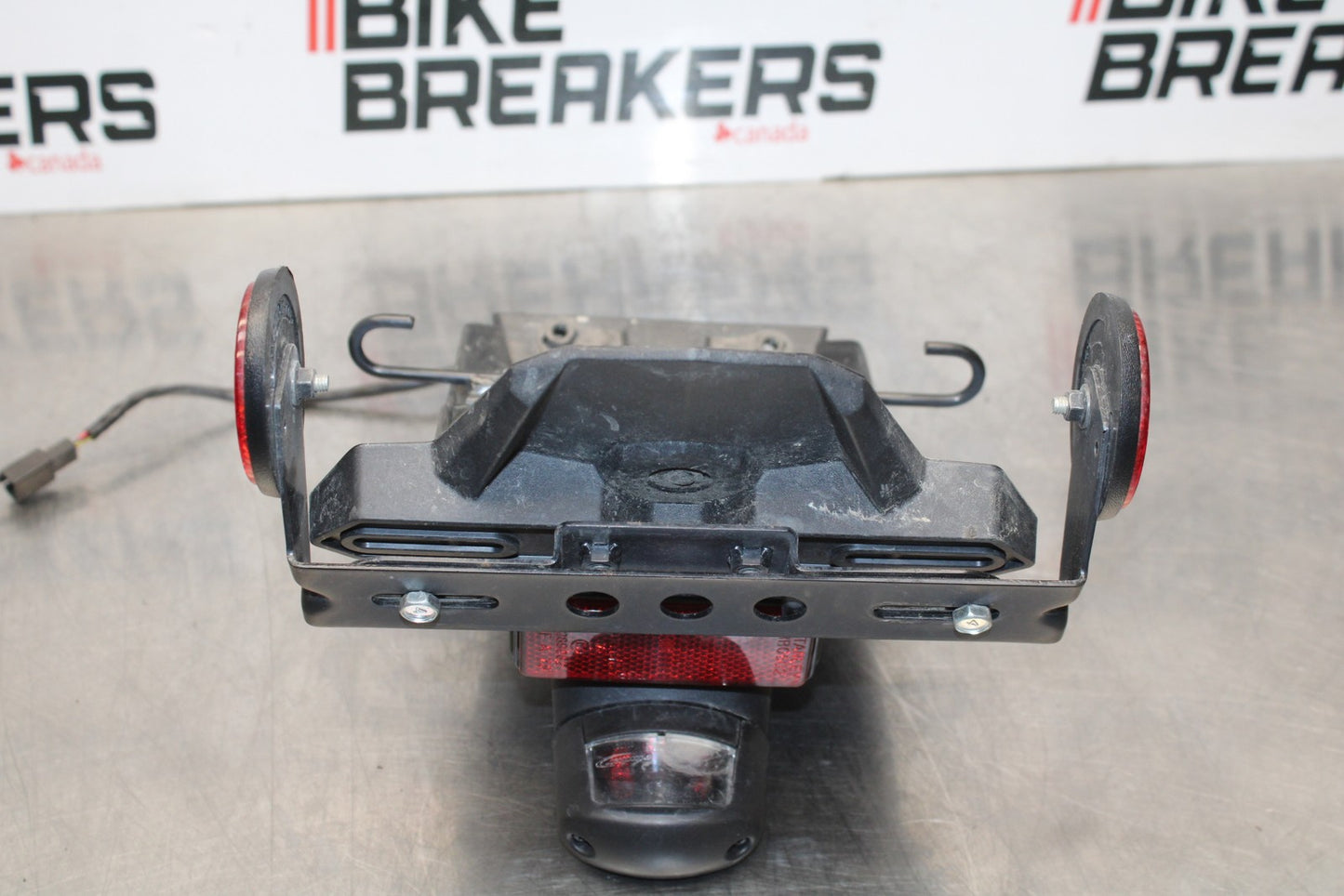 13-17 KAWASAKI NINJA 300 EX300 ABS REAR BACK FENDER MUD GUARD BB187