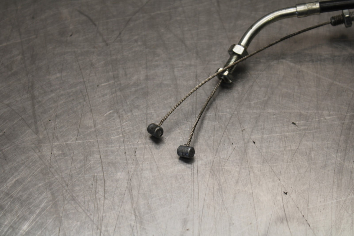 03 YAMAHA YZF R1 THROTTLE CABLES LINES BB895