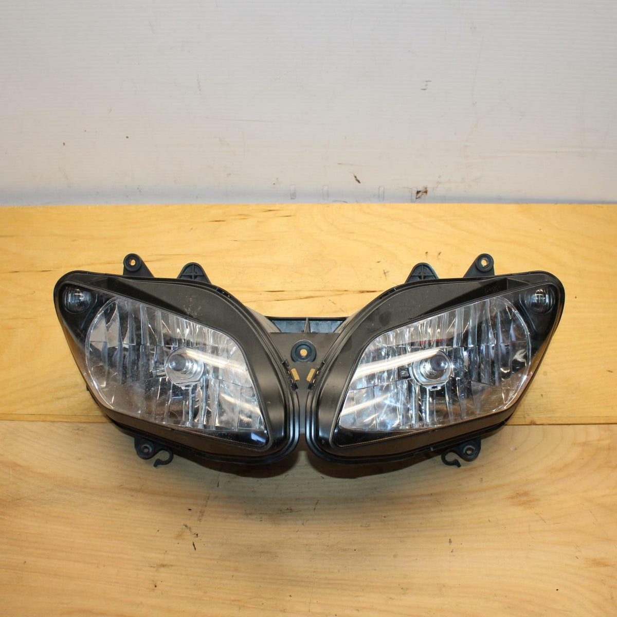 02-03 YAMAHA YZF R1 5PW FRONT HEADLIGHT HEAD LIGHT LAMP BB313