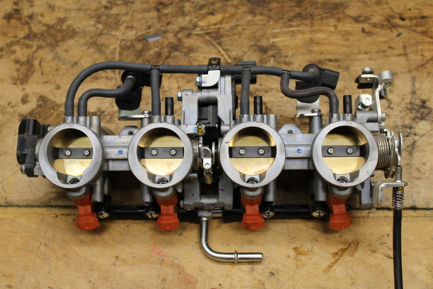 19-20 KAWASAKI NINJA ZX6R MAIN FUEL INJECTORS / THROTTLE BODIES BB338