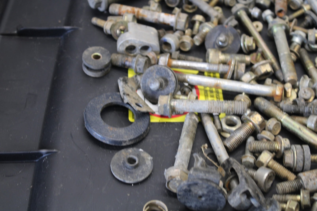 88-00 HONDA GOLDWING 1500 MOUNTING BOLTS HARDWARE SCREWS BB883