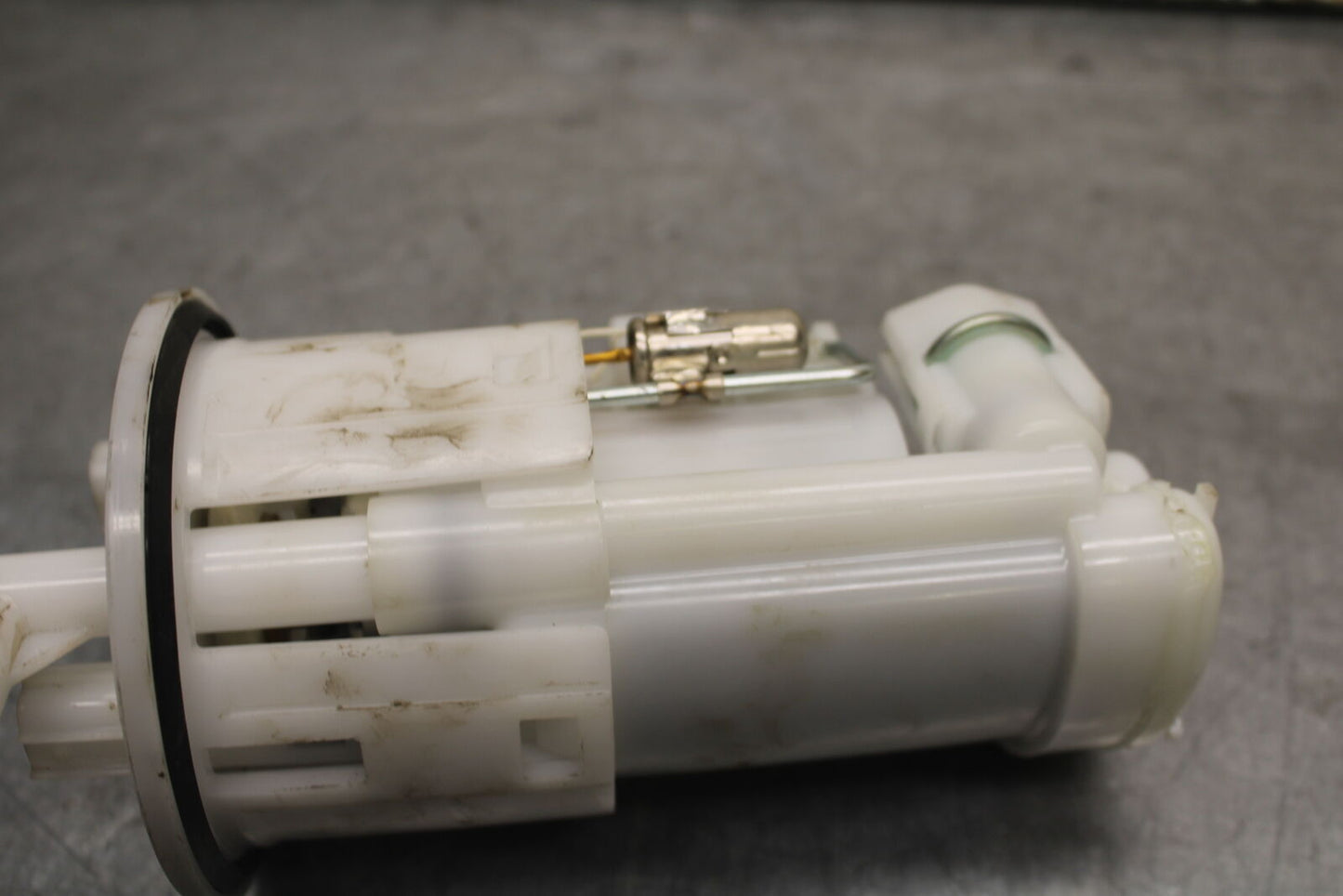 09-14 YAMAHA YZF R1 FUEL PUMP GAS PETROL SENDER UNIT 14B-13907-20-00 BB696
