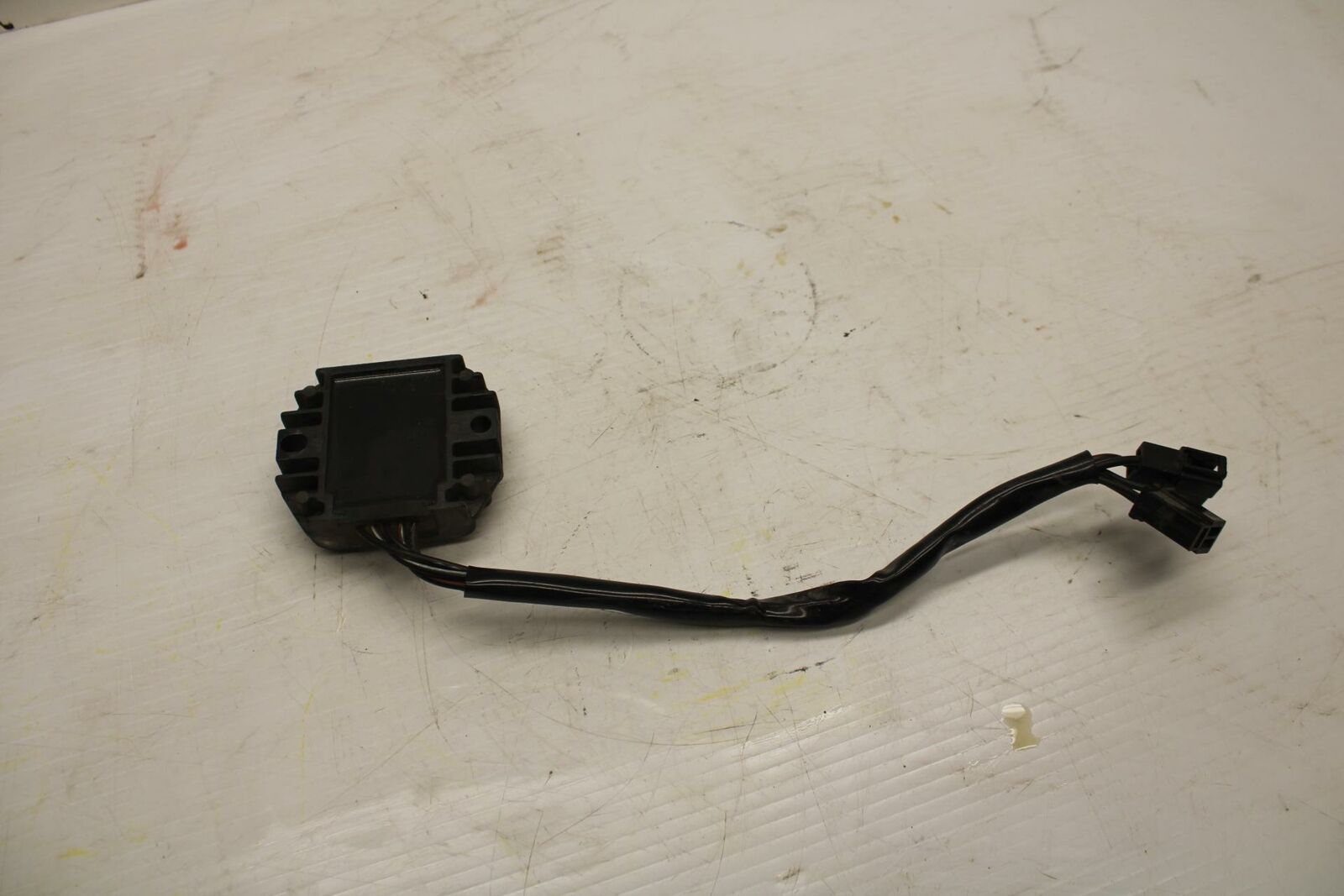 04-09 SUZUKI GS500F RECTIFIER VOLTAGE REGULATOR  BB278