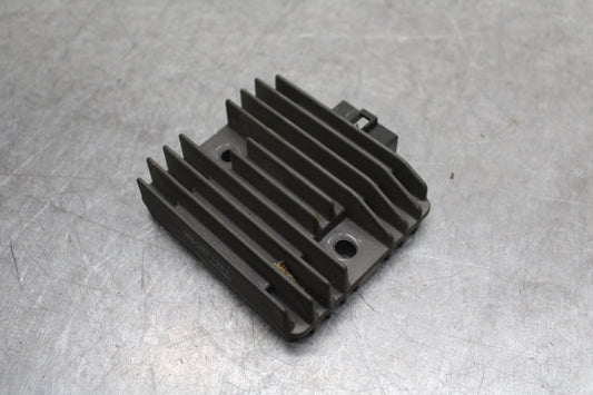 09-15 YAMAHA FZ6R RECTIFIER VOLTAGE REGULATOR 5SL-81960-00-00 BB719