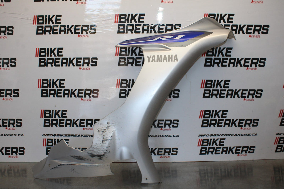 15-17 YAMAHA YZF R1 RIGHT MID UPPER SIDE FAIRING COWL BB190