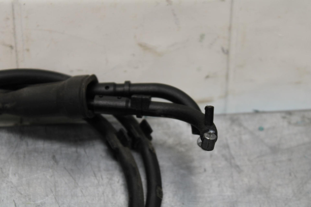2012 Triumph Daytona 675R THROTTLE CABLES LINES BB589