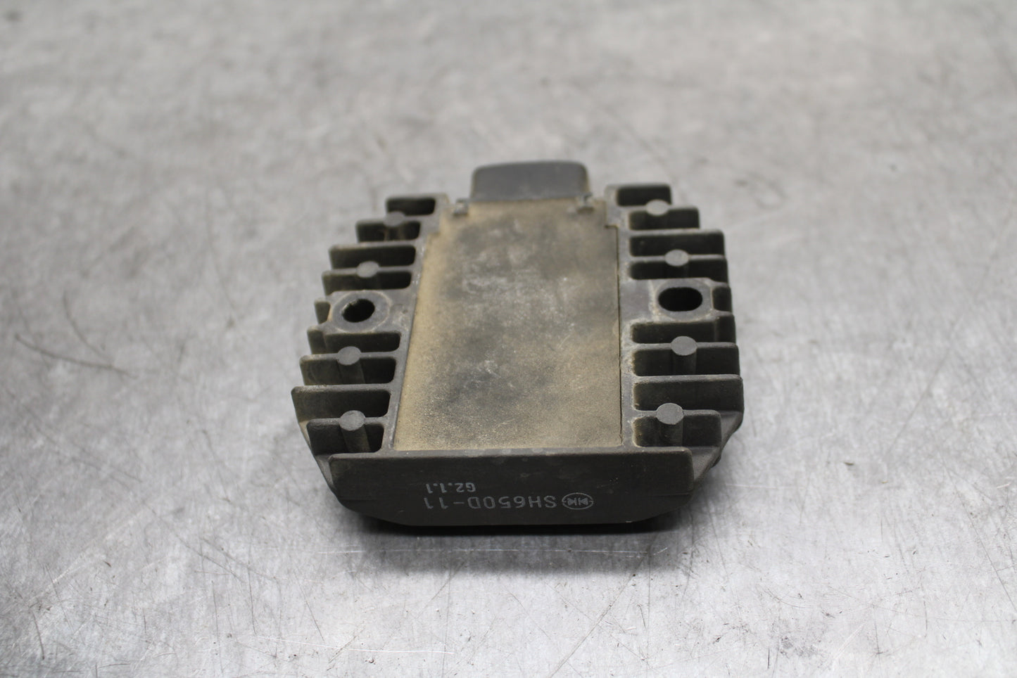 02-03 YAMAHA V STAR 1100 RECTIFIER VOLTAGE REGULATOR BB124
