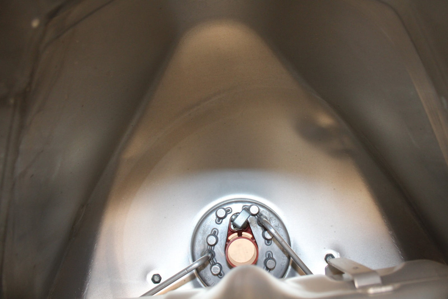 12-14 BMW S1000RR GAS TANK FUEL CELL PETROL RESERVOIR BB204