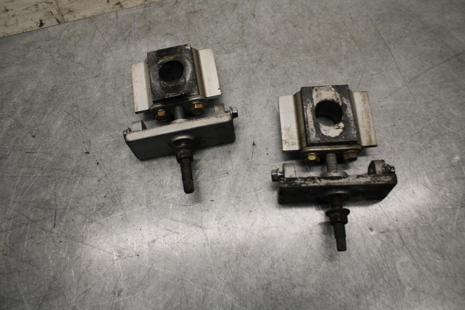 2001 Kawasaki Ninja ZX600E SWINGARM CHAIN TENSIONER ADJUSTMENT BRACKETS  BB547