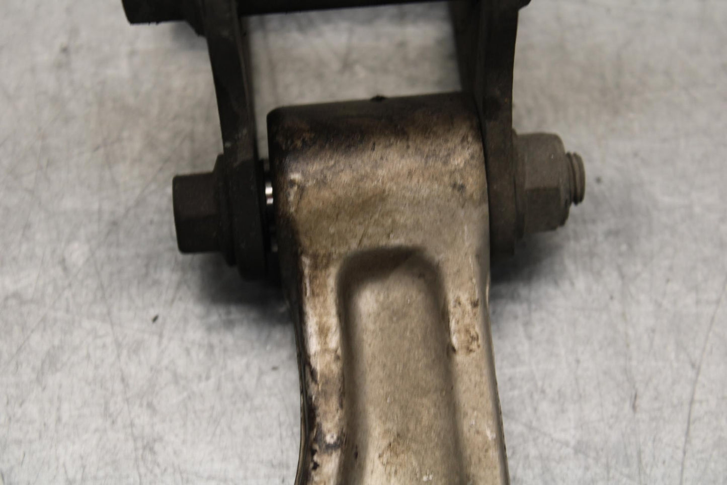 2000 Honda Super Hawk 1000 VTR1000F REAR DOGBONE SHOCK LINKAGE LINK BB577