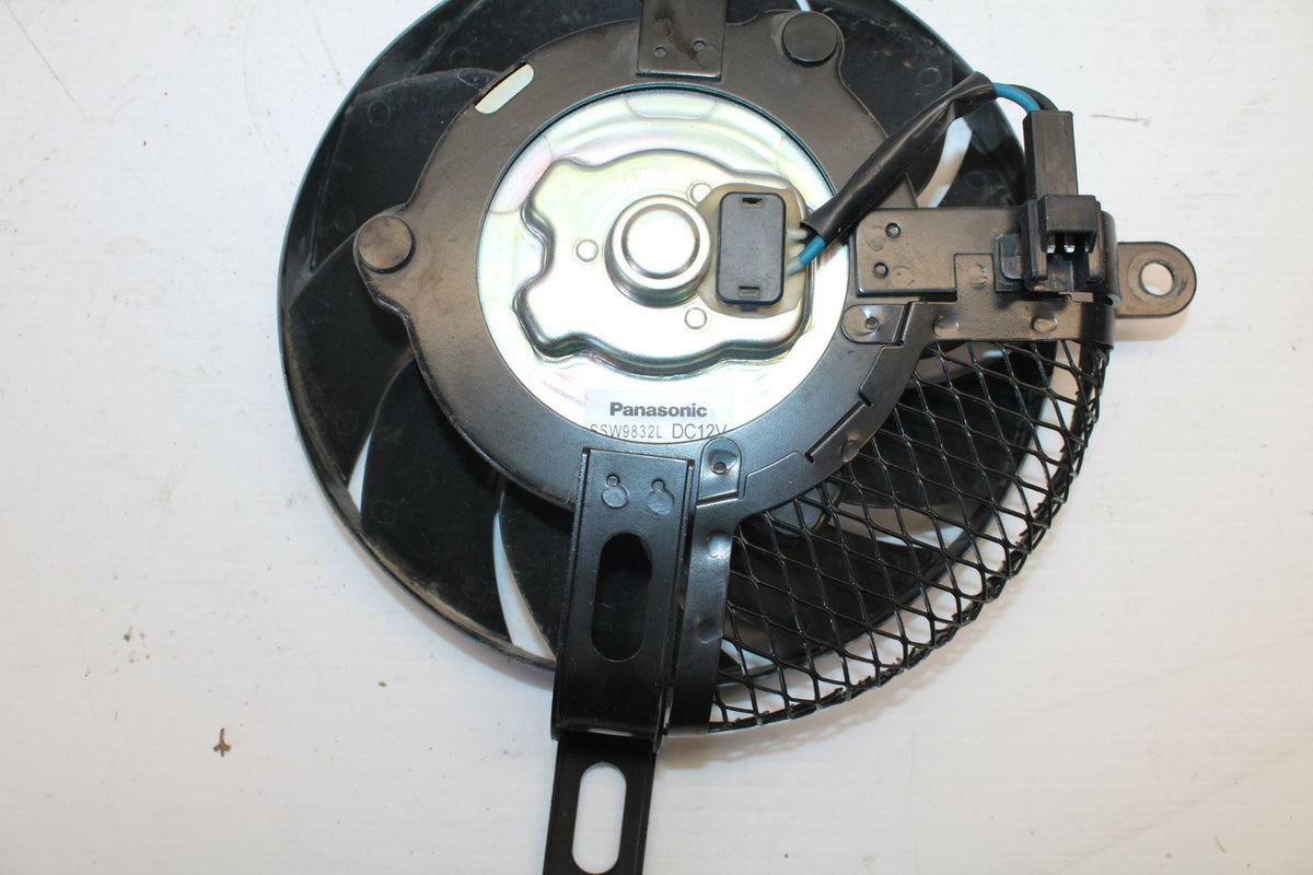 11-21 SUZUKI GSXR600 ENGINE RADIATOR COOLING FAN BB252