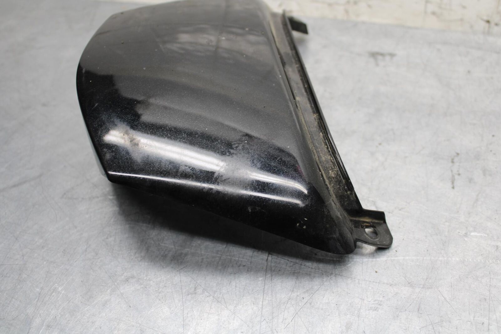 2012 Kawasaki Ninja ZX14R ZX1400E CENTER REAR BACK TAIL FAIRING COVER  BB60