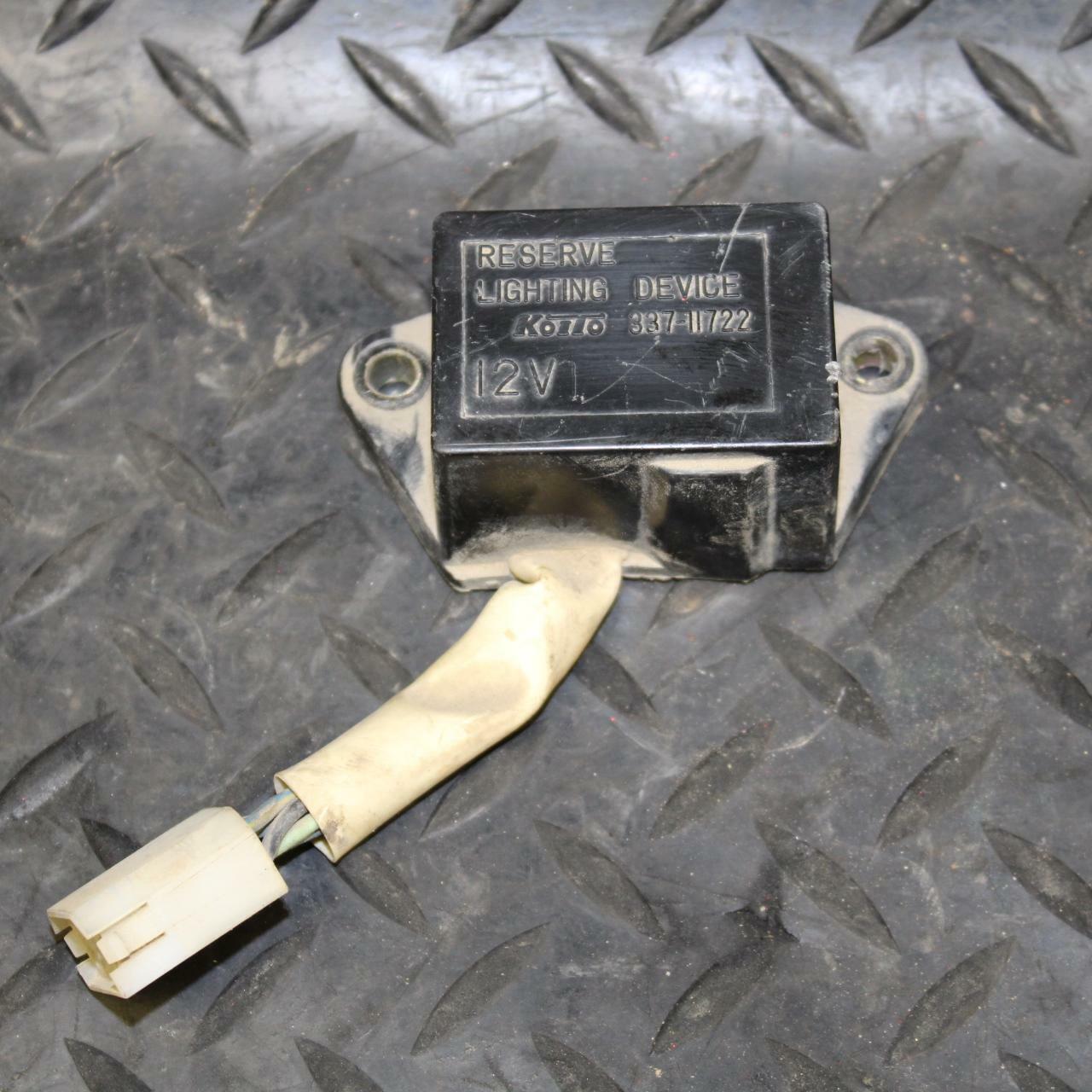 80-81 YAMAHA XS1100 SPECIAL RESERVE LIGHT  BLINKER RELAY SWITCH bb174