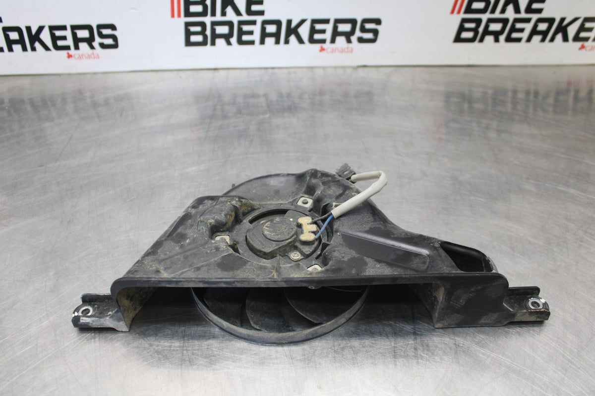 23-26 KAWASAKI NINJA ZX4RR ENGINE RADIATOR COOLING FAN BB872