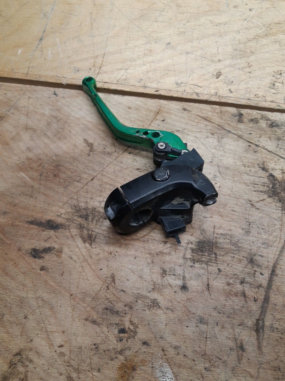 09-10 KAWASAKI ER-6N CLUTCH PERCH MOUNT WITH LEVER  BB325