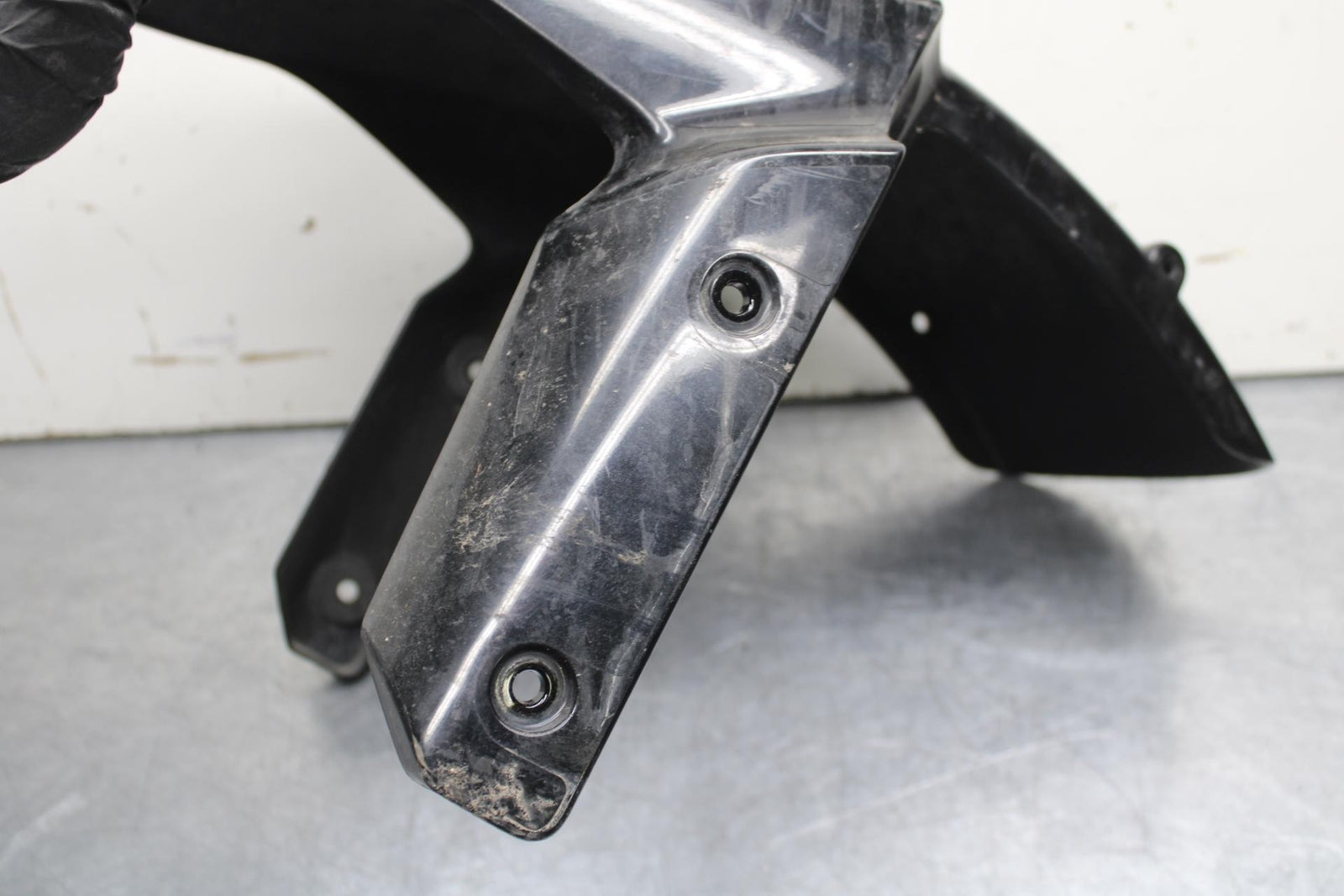 09-12 KAWASAKI NINJA ZX6R ZX600R FRONT WHEEL FENDER FAIRING 35004-0118-17K BB617