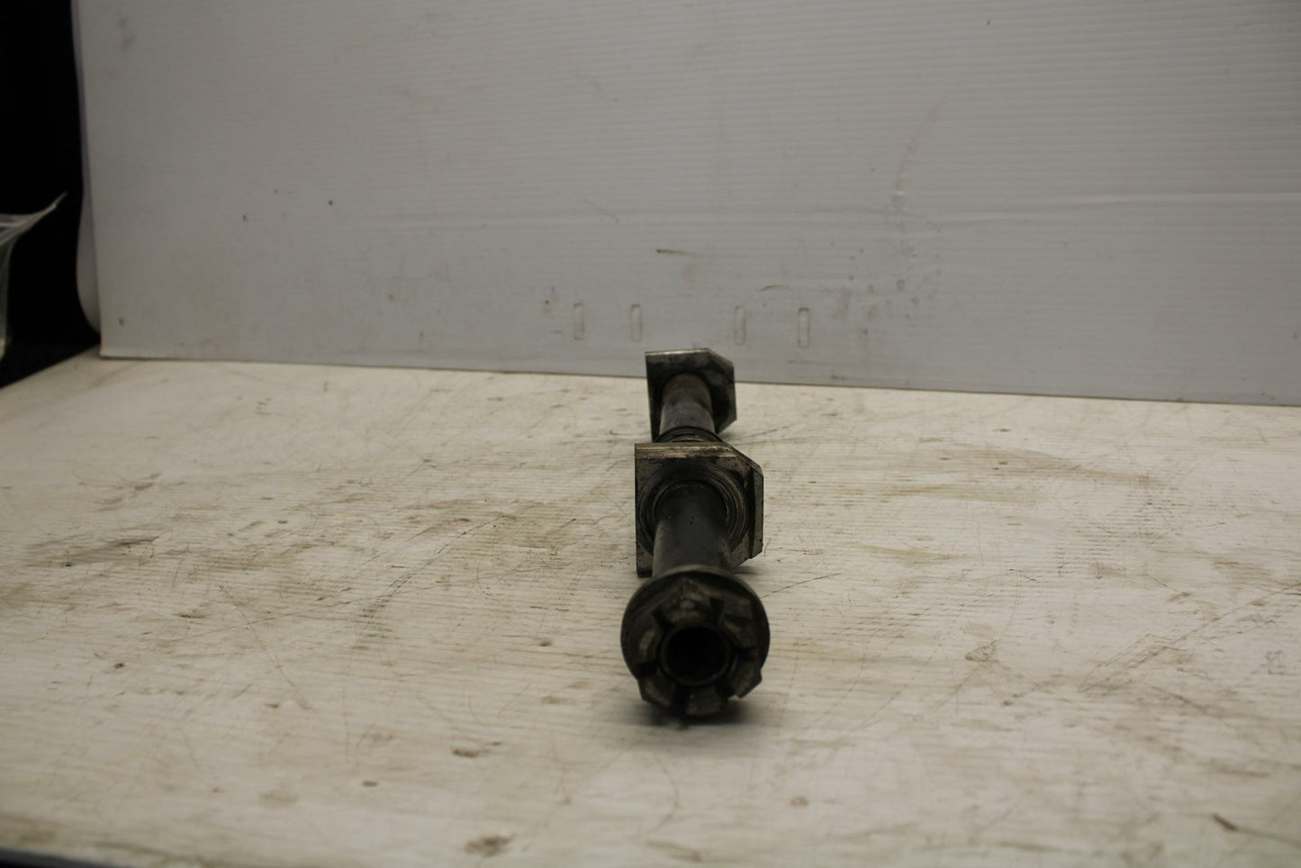 03-05 SUZUKI SV1000 REAR AXLE BACK WHEEL RIM PIVOT BOLT AXEL BB296