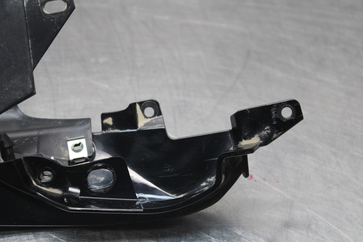 22-25 YAMAHA YZF R7 RIGHT REAR BACK TAIL FAIRING COWL SHROUD BB769-B