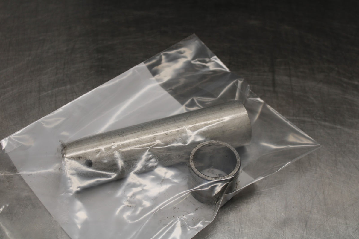 08-16 YAMAHA YZF R6 REAR WHEEL BACK RIM & ROTOR BB929