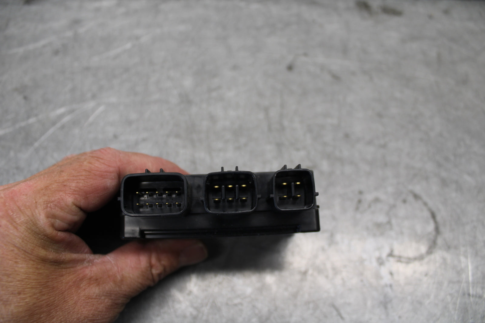 13-18 KAWASAKI NINJA ZX6R RELAY ASSEMBLY FUSE BOX BB682