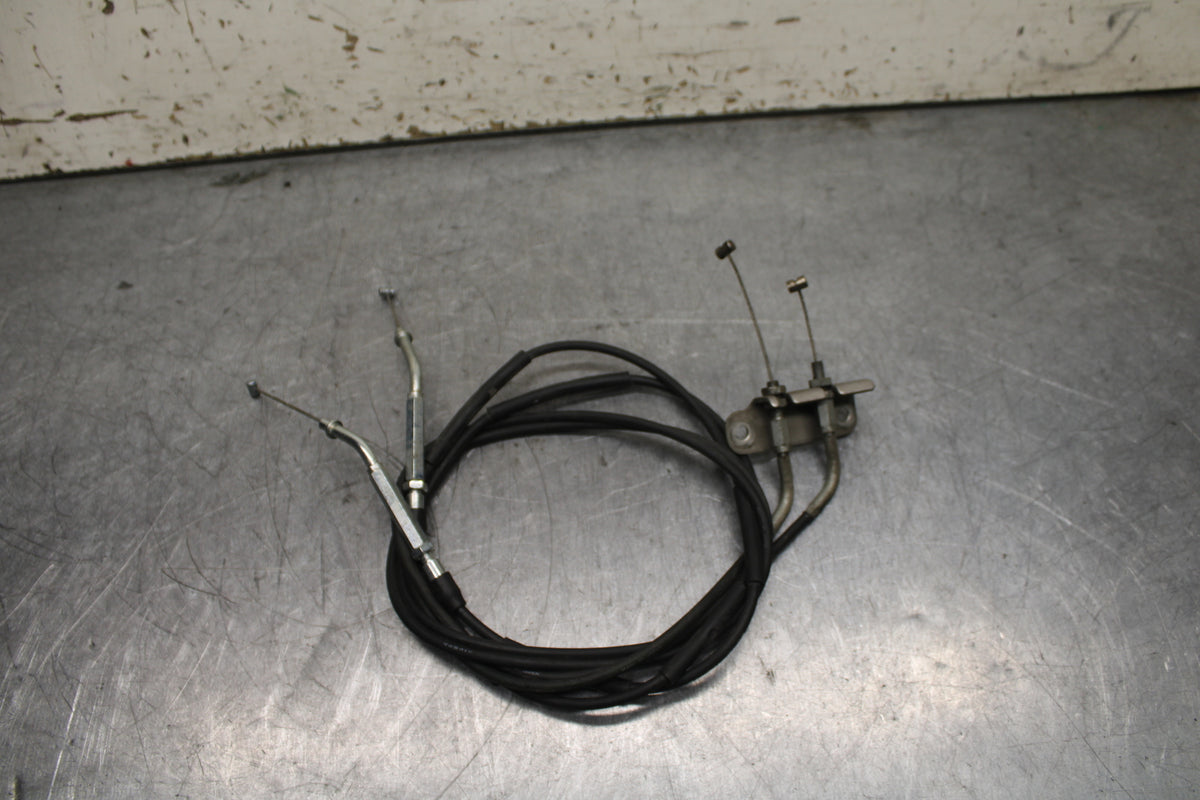 06-07 SUZUKI GSXR750 THROTTLE CABLES LINES  BB110