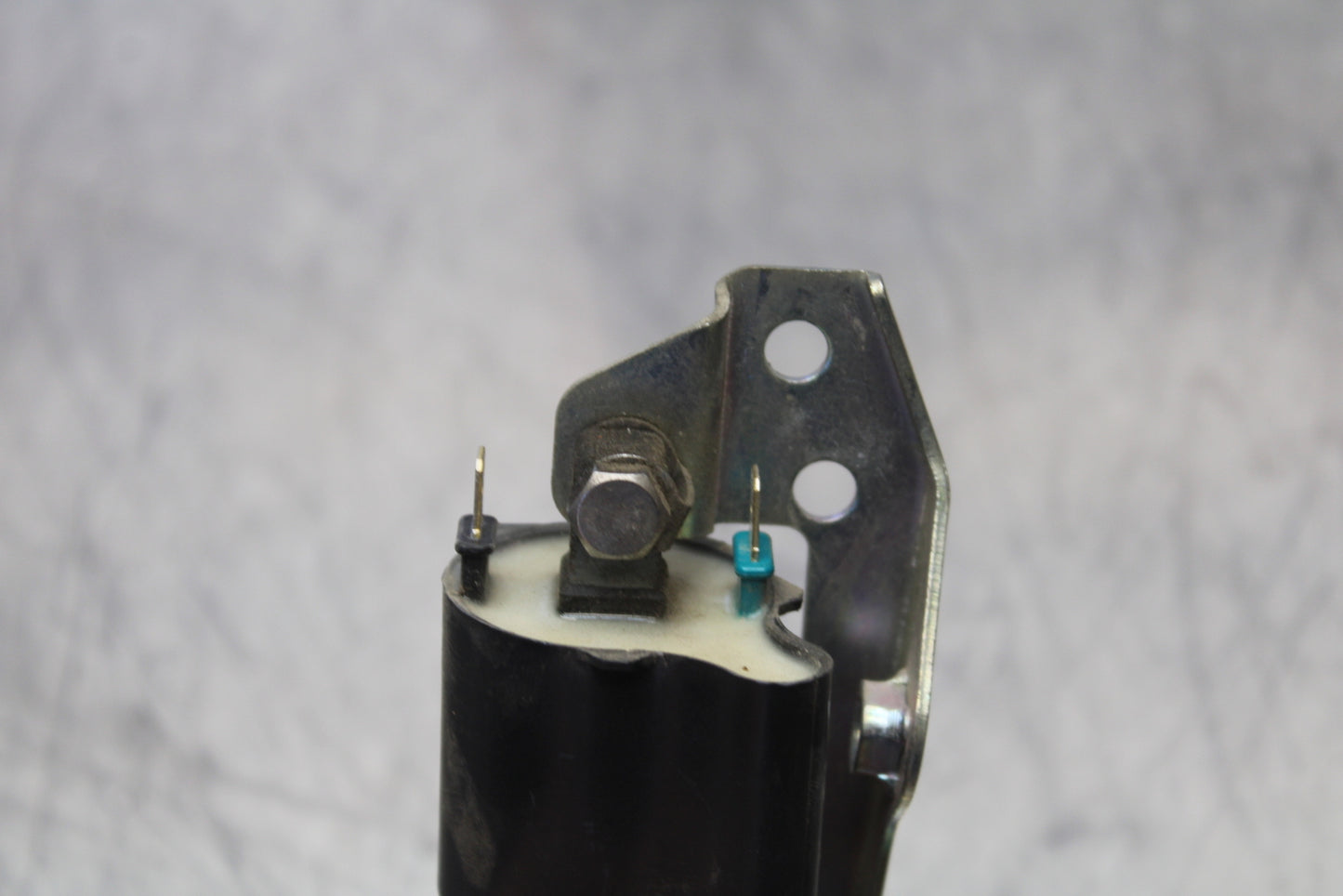 15-16 HONDA CB300F IGNITION COIL SPARK PLUG CAP BB150
