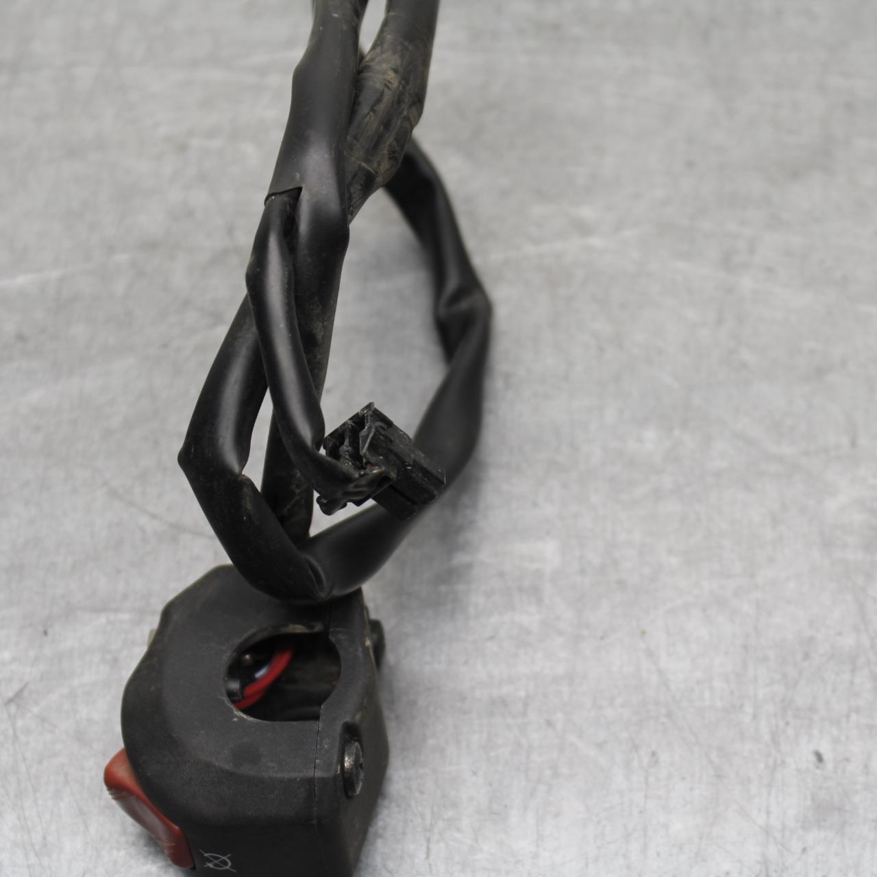 21 KAWASAKI NINJA ZX6R RIGHT CLIP ON HANDLE KILL OFF START SWITCH  BB647